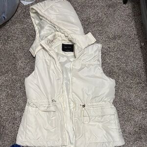 New Look Cream Hooded Puffer Vest